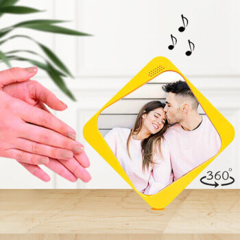 Hareketli Müzikli Kare Sarı Fotoğraf Çerçevesi