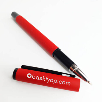 Kişiye Özel Kırmızı Silikon Kaplama Metal Kalem