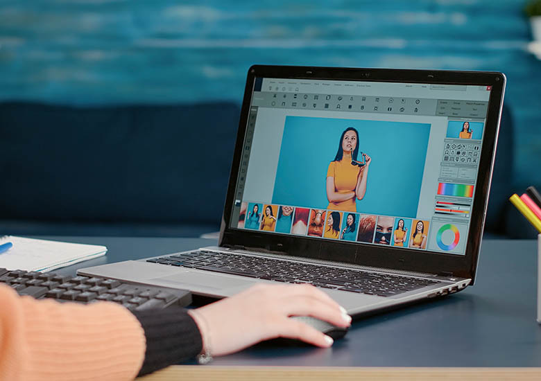 Photoshop mu Canva mı? Hangi Tasarım Aracı Size Daha Uygun?