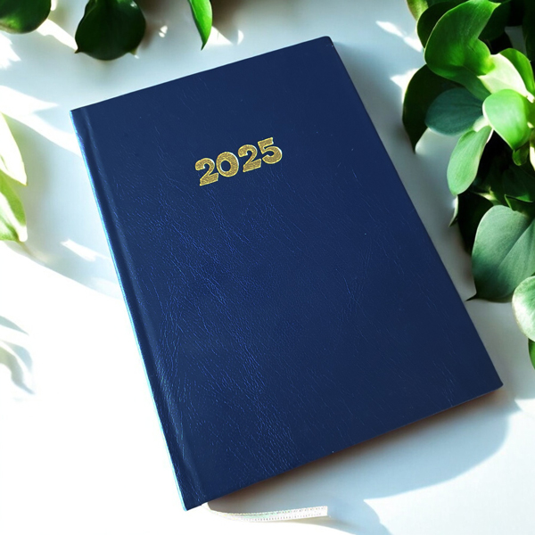 Ekonomik Kişiye Özel 2025 Lacivert Ajanda Defter