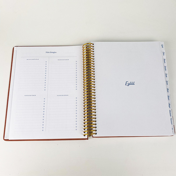 Victoria's Journals 17X23 2025-2026 Spiralli Sert Kapak Ayraçlı Akademik Ajanda 225-2236 Kırmızı