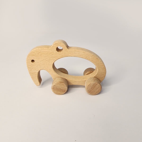 Kişiye Özel Tekerlekli Ahşap Fil Oyuncak