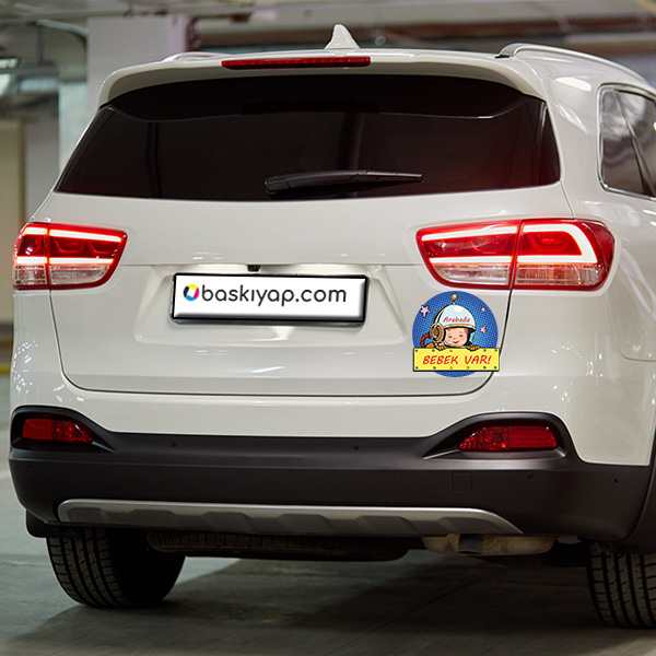 Arabada Bebek Var (Astronot) görsel