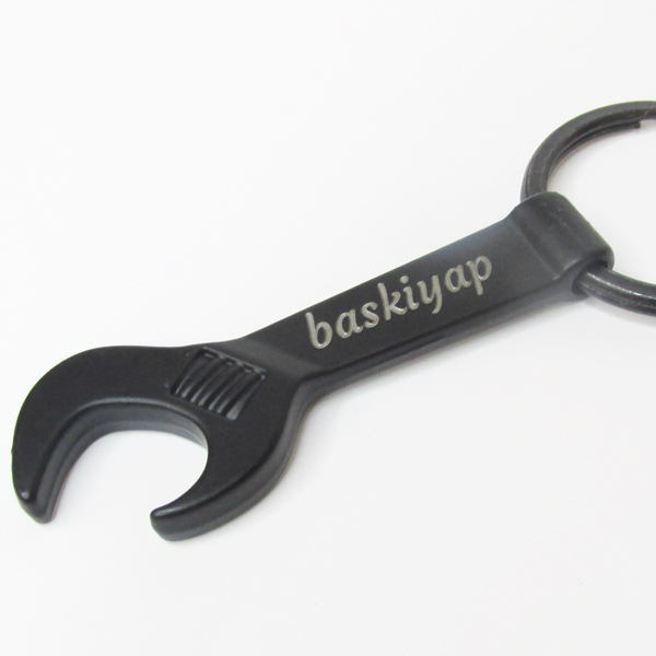 İsme Özel İngiliz Anahtarı Tasarımlı Anahtarlık - Görsel 1