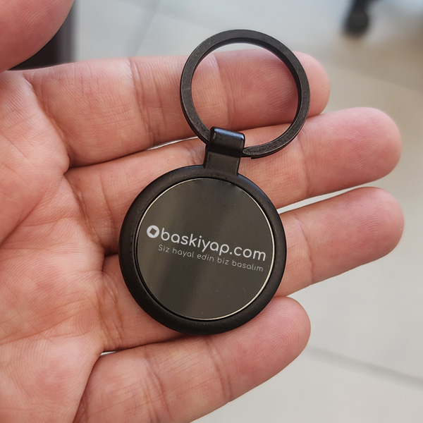 Kişiye Özel Siyah Daire Anahtarlık