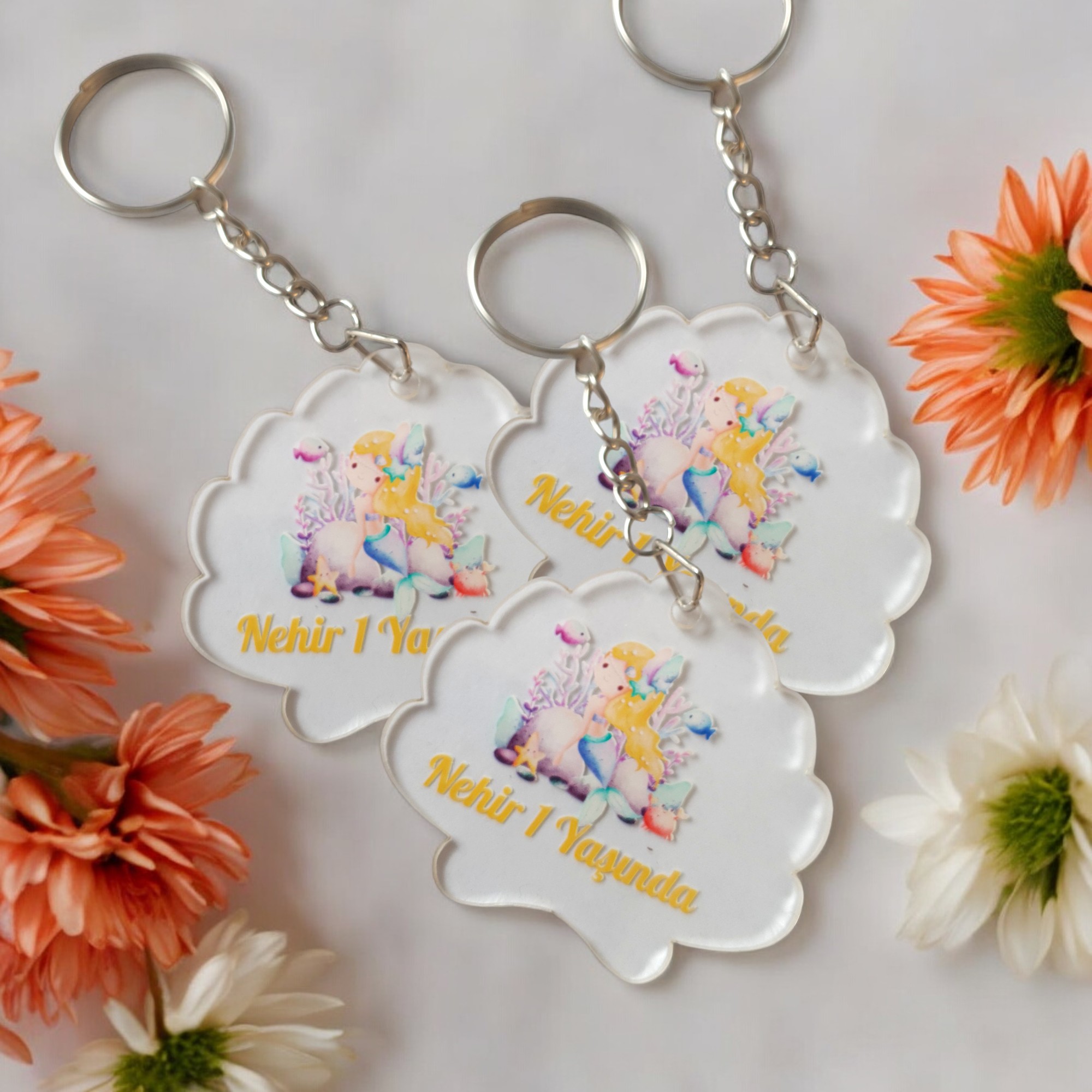 İstiridye Şekilli Akrilik Pleksi Anahtarlık Model 2