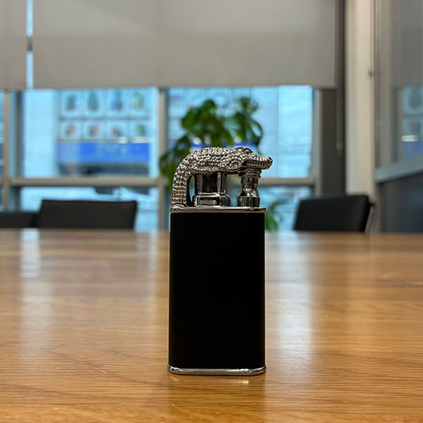 Kişiye Özel Timsah Başlı Çakmak - Gümüş görsel