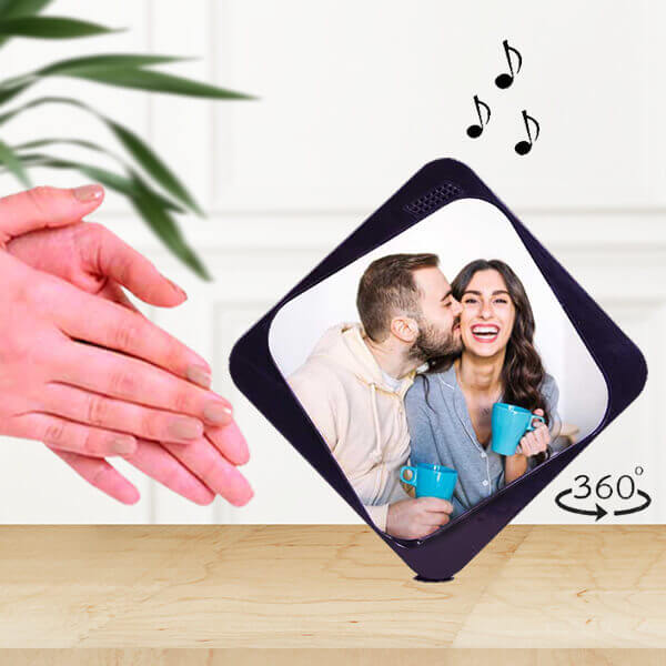 Hareketli Müzikli Kare Siyah Fotoğraf Çerçevesi