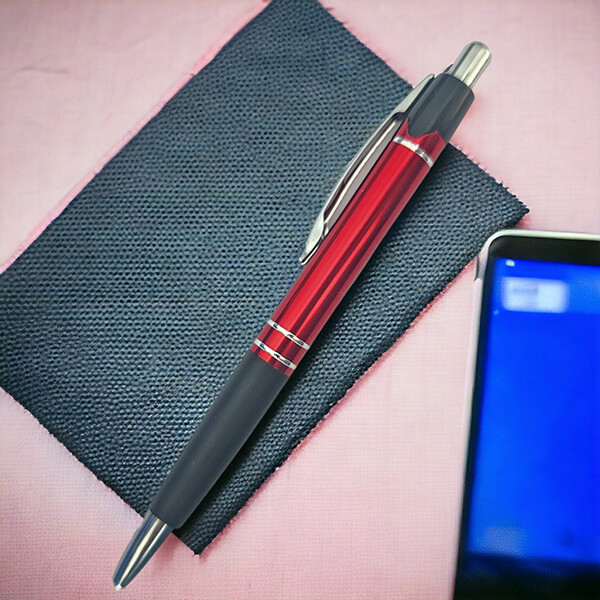 Kişiye Özel Silikon Detaylı Lazer Kazıma Tükenmez Kalem görsel