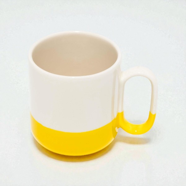 Modern Dip Sarı Kupa görsel