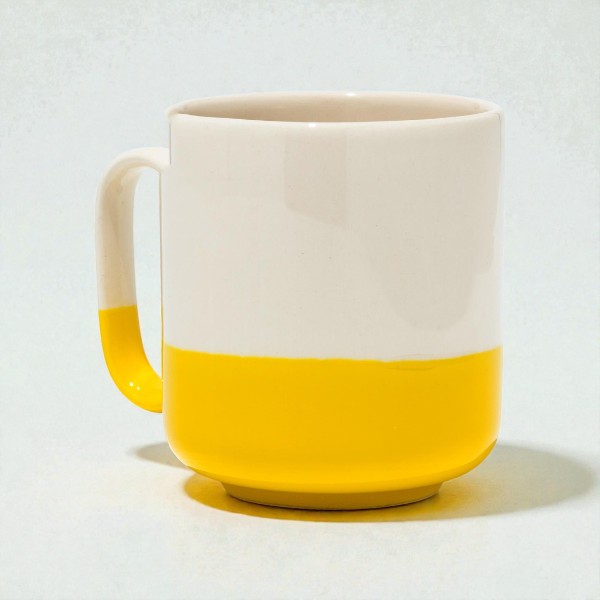 Modern Dip Sarı Kupa görsel