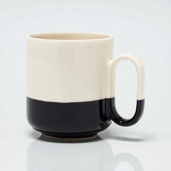 Modern Dip Siyah Kupa görsel