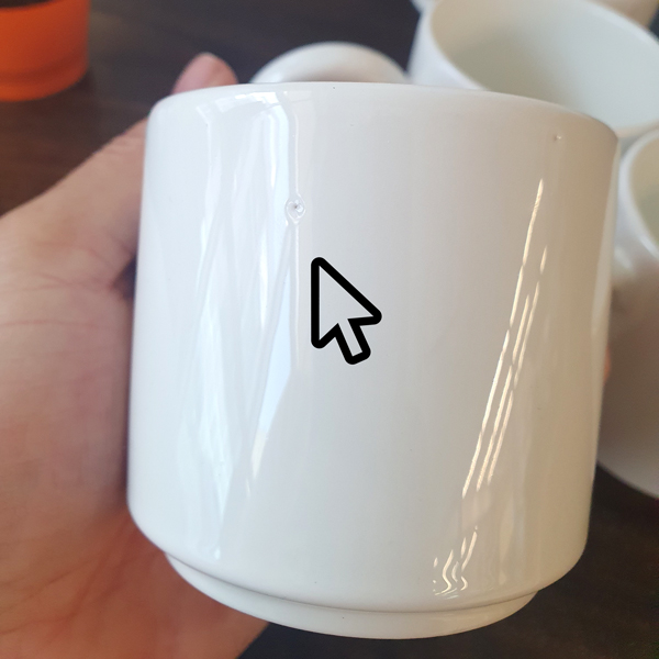 Hafif Kusurlu Baskılı Kupa Bardak