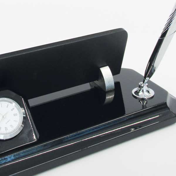 Tek Kalemli Saatli Ahşap Masa İsimliği | Siyah