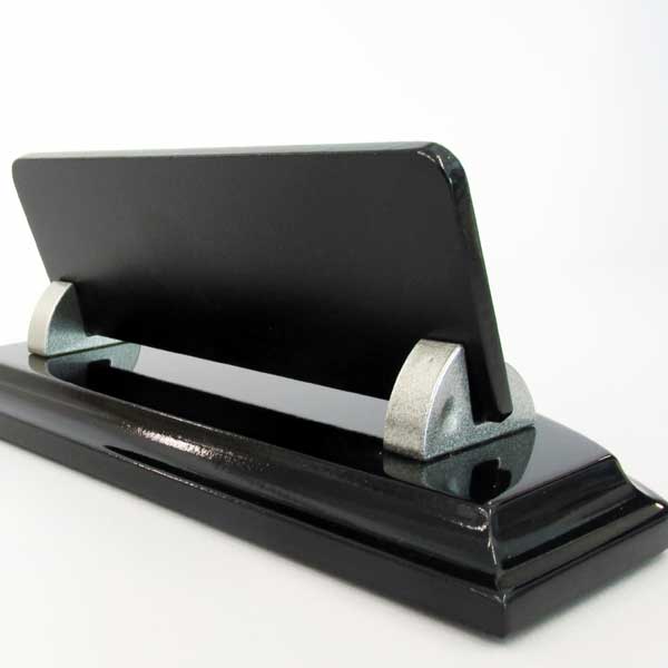 Siyah Renk Ahşap Masa İsimliği