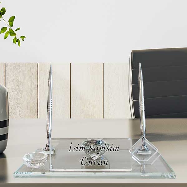 Kristal Gümüş Kalemli Masa İsimliği