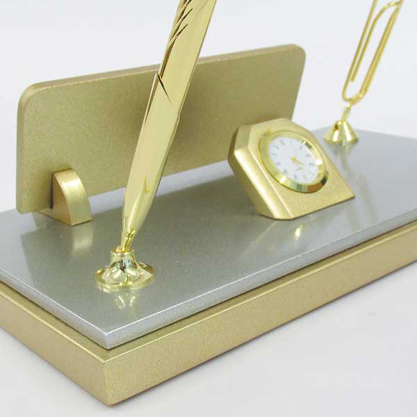 Gold Gümüş Not Tutacaklı Ahşap Masa İsimlik