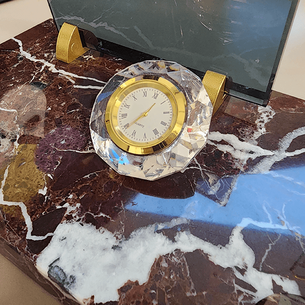 Mermer Masa İsimliği