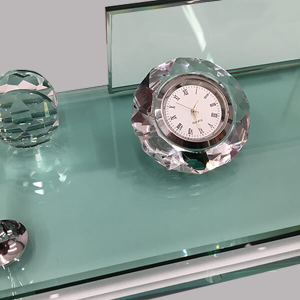 Yeşil Kristal Gümüş Kalemli Masa İsimliği görsel