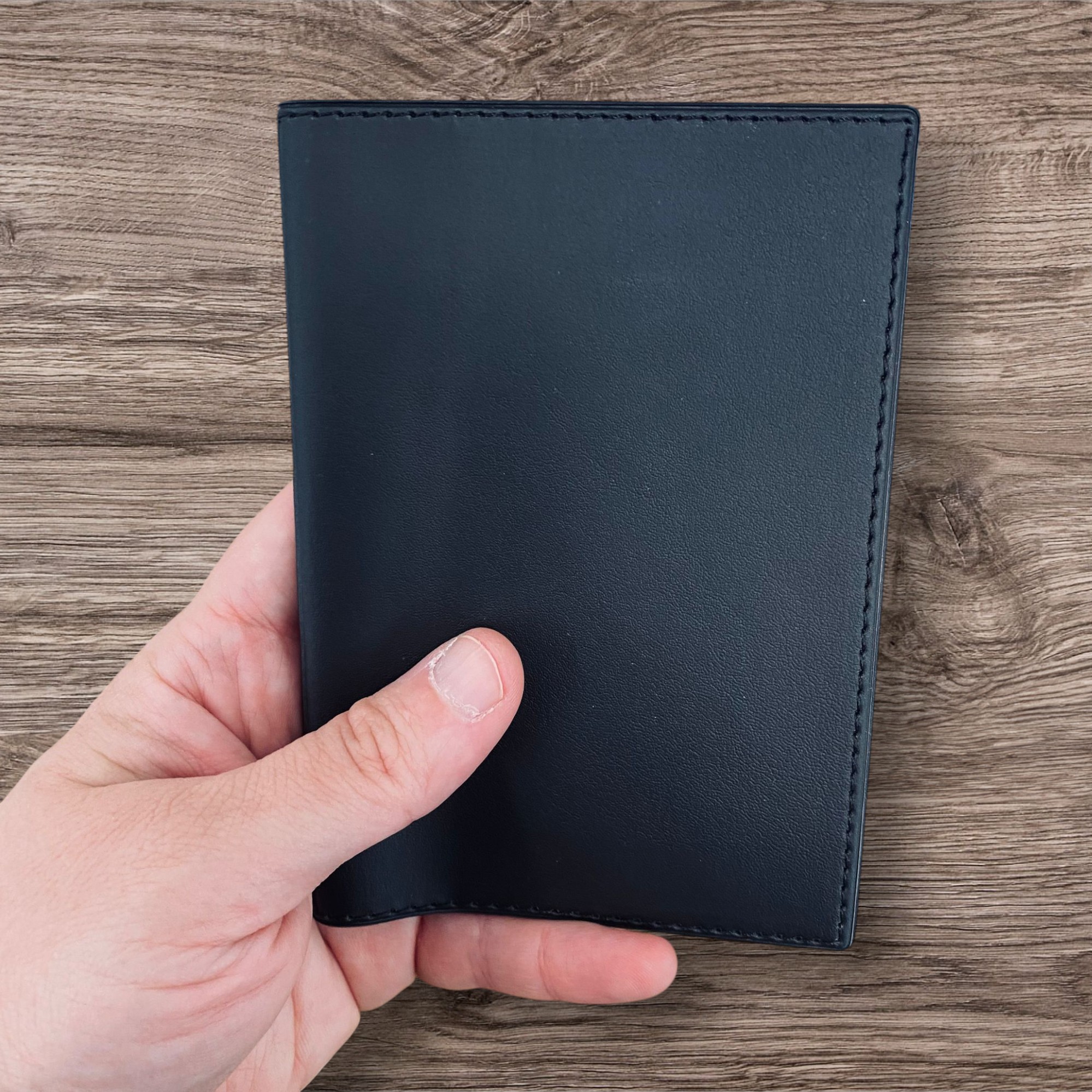 Kişiye Özel Termo Deri Siyah Pasaport Kılıfı - Görsel 4