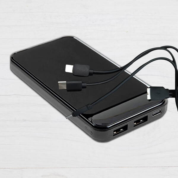 Led Işıklı Taşınabilir Şarj Cihazı Lcd Göstergeli