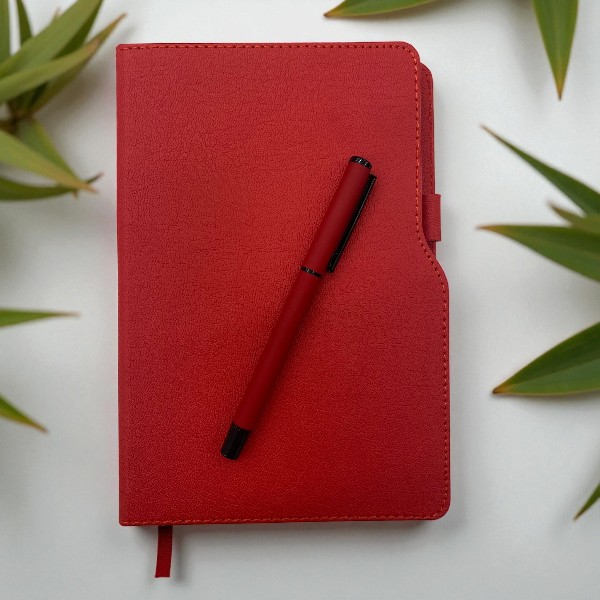Kişiye Özel Tarihsiz Ajanda Kalem Set - Kırmızı