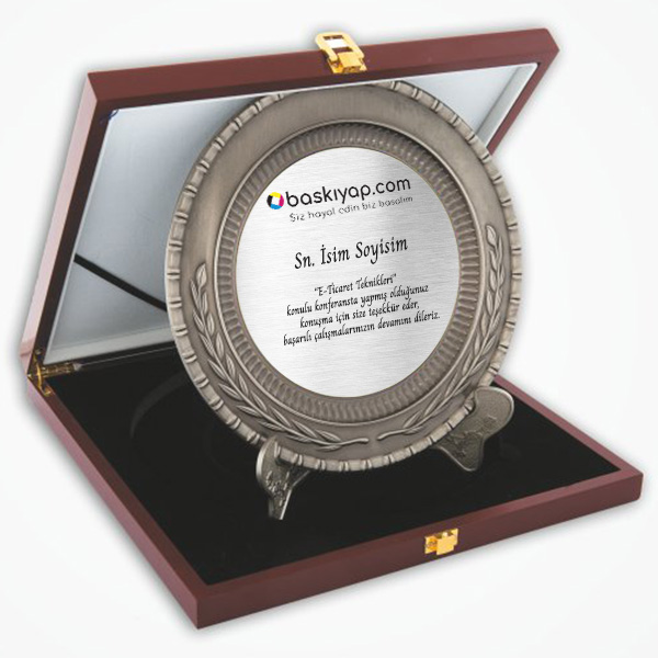 Ahşap Kutulu İşlemeli Tabak Plaket