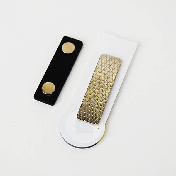 Kişiye Özel Pleksi Yaka İsimliği By04