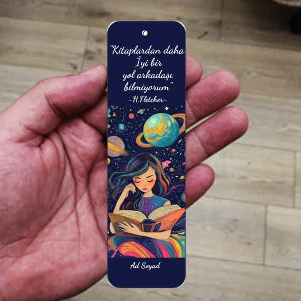 Kitap Okuyan Kız Tasarımlı Metal Kitap Ayracı online tasarla