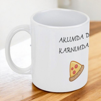 Aklımda Duracağına Karnımda Dursun Tasarımlı Kupa Bardak