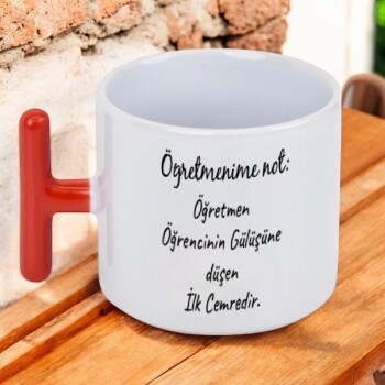 Kişiye Özel Baskılı Kırmızı Kulplu T Latte Fincanı