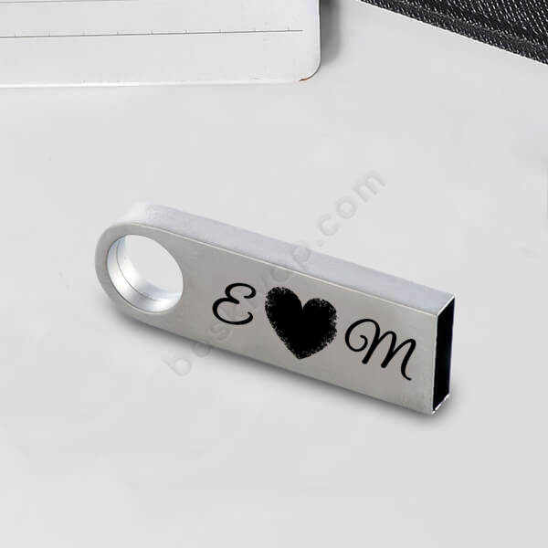 Baş Harf Tasarımlı Usb Bellek online tasarla