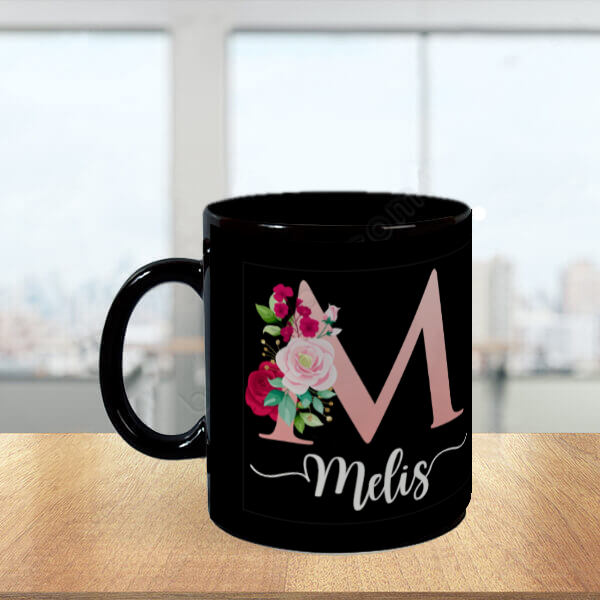 Çiçekli Harfli Tasarım Siyah Kupa Bardak online tasarla