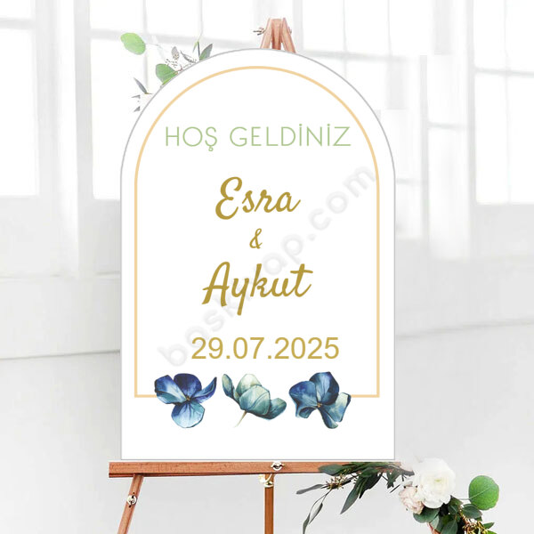 Çiçekli Zarif Tasarımlı Karşılama Panosu online tasarla
