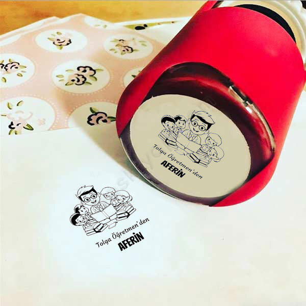 Erkek Öğretmen İçin Öğretmen Kaşesi online tasarla