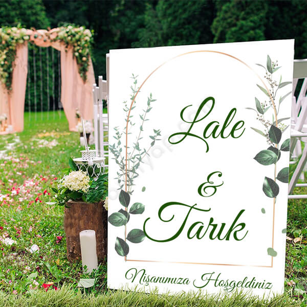 Geometrik Çerçeveli Ayaklı Pano online tasarla