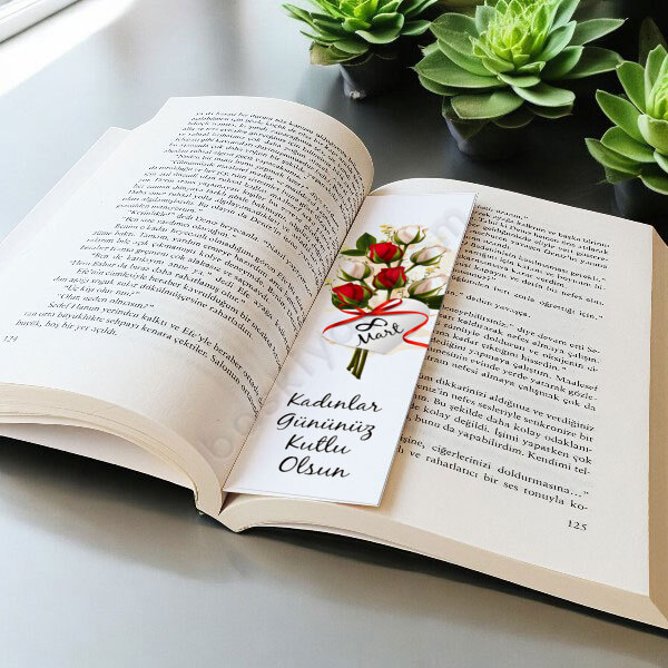 Gül Desenli 8 Mart Tasarımlı Kitap Ayracı online tasarla