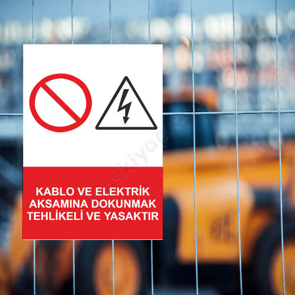 Kablo Ve Elektrik Aksamına Dokunmak Tehlikeli Etiketi online tasarla