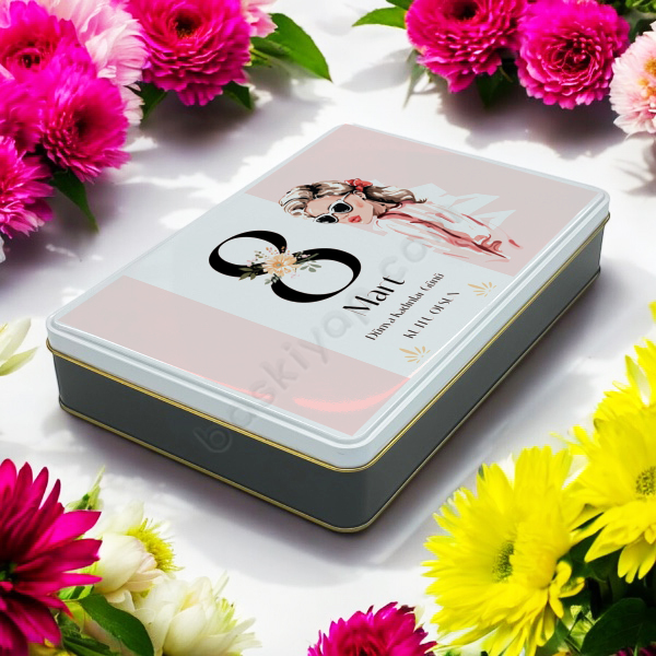 Kişiye Özel Kadınlar Günü Tasarımlı Siyah-Beyaz Teneke Kutu online tasarla