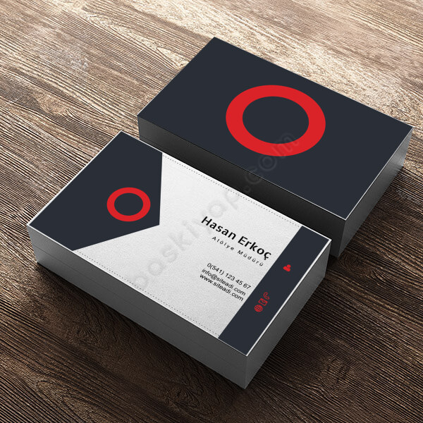 Kişiye Özel Kırmızı Siyah Renklerde Kurumsal Kartvizit online tasarla