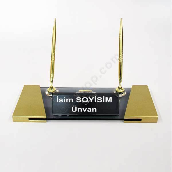 Kristal Altın Ahşap Masa İsimliği online tasarla