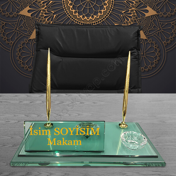 Kristal Masa İsimliği Sarı Yazılı online tasarla