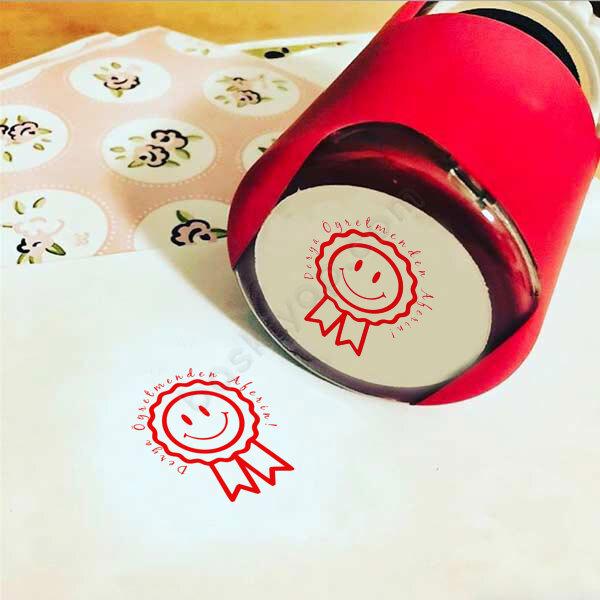 Öğretmen Kaşesi Tasarımı Yuvarlak online tasarla