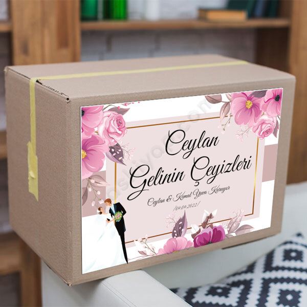 Pembe Çiçek Çerçeveli 2 Çeyiz Etiketi online tasarla