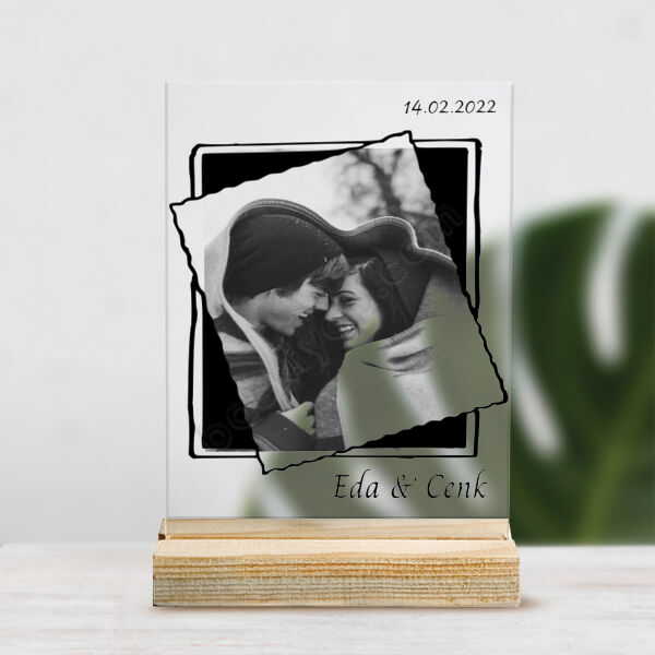 Sevgiliye Özel 3 Pleksi Masaüstü Stand online tasarla