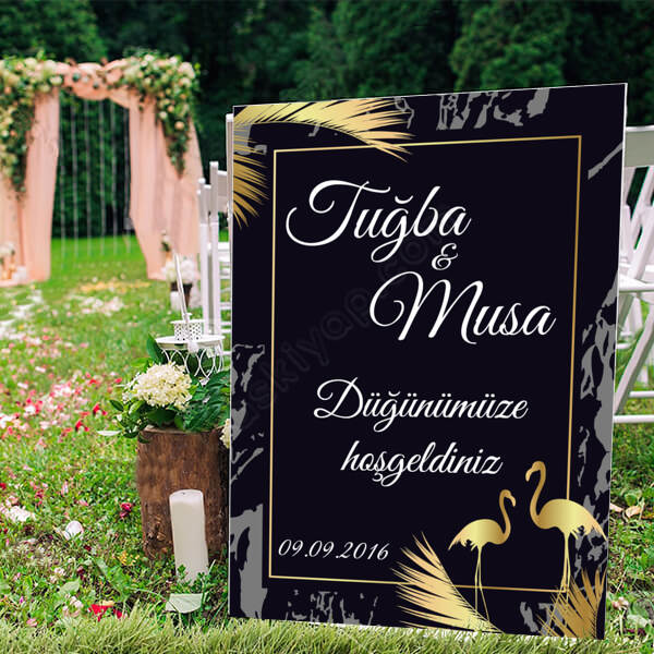 Siyah Zeminli Flamingo Tasarım Ayaklı Pano online tasarla