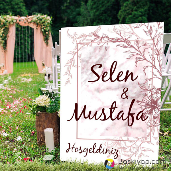 Beyaz Üstü Pembe Çiçekli online tasarla