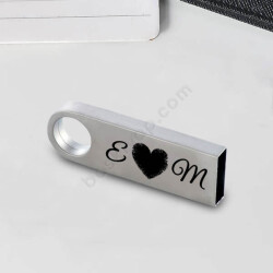 Baş Harf Tasarımlı Usb Bellek online tasarla