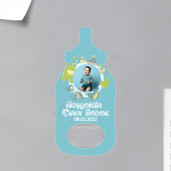 Yenidoğan Kız Bebek Tasarımlı Biberon Magnet Açacak online tasarla