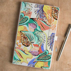 Çiçek Tasarımlı Kişiye Özel Beyaz Ajanda online tasarla